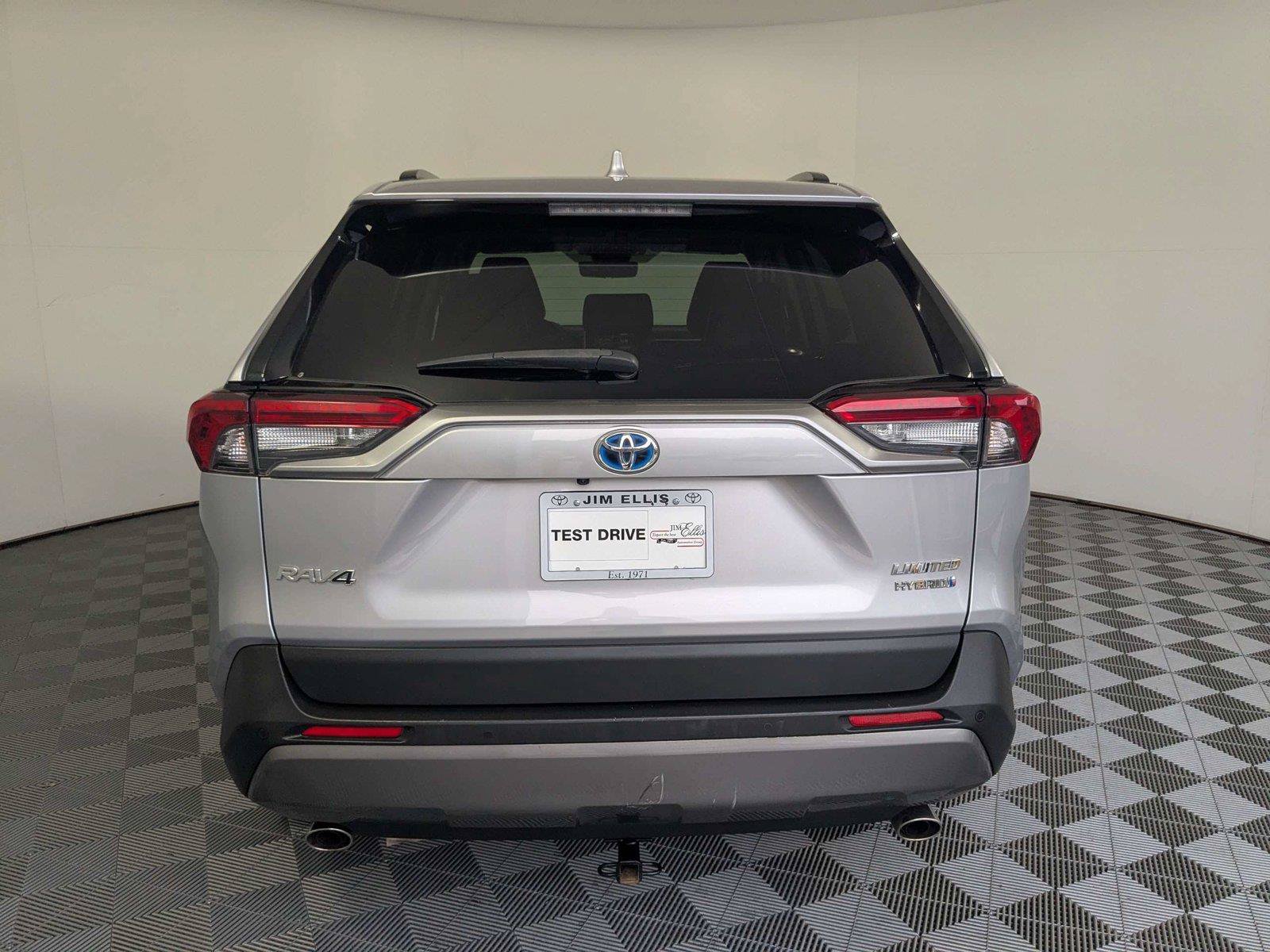 Used 2021 Toyota RAV4 Limited AWD/4WD image 5