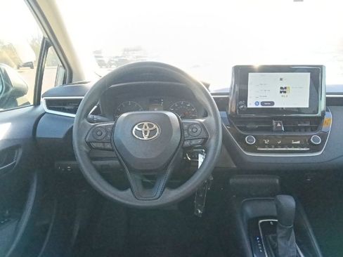 Used 2023 Toyota Corolla LE image 26