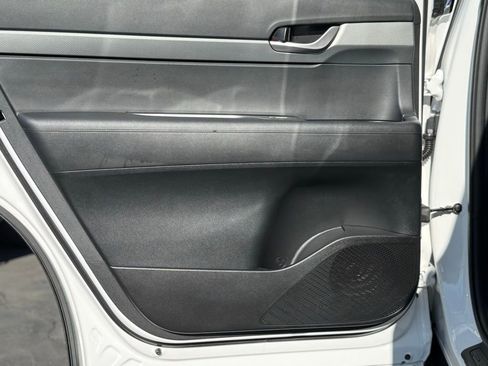 Used 2023 Hyundai Palisade SEL image 40