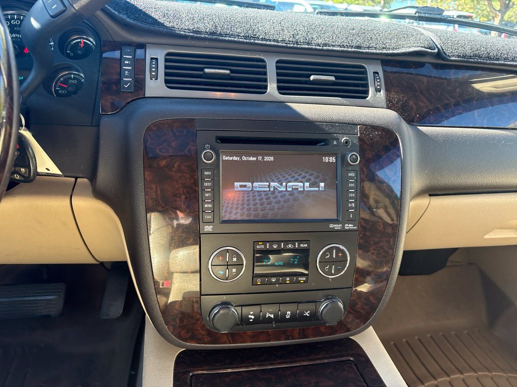 Used 2014 GMC Yukon Denali AWD/4WD image 13