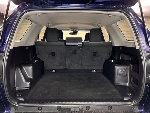 Used 2023 Toyota 4Runner SR5 image 24