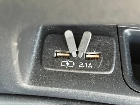 Used 2024 Subaru Ascent Limited AWD/4WD image 11