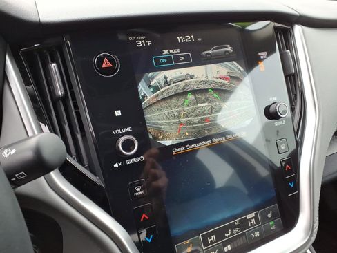 Certified 2023 Subaru Outback Premium image 10