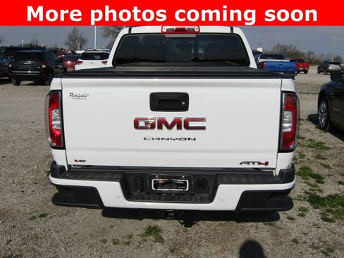 Used 2022 GMC Canyon AT4 image 4