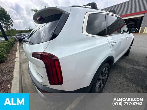 Used 2020 Kia Telluride S w/ S 8 Passenger Seating Package FWD image 12