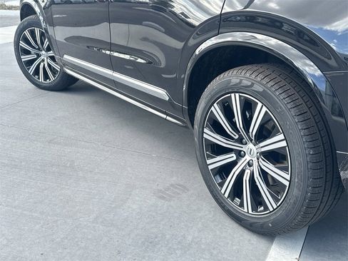 New 2025 Volvo XC90 B6 Plus w/ Protection Package Premier image 4