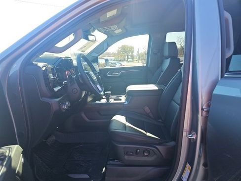 New 2026 GMC Sierra 1500 SLT w/ SLT Premium Package image 17