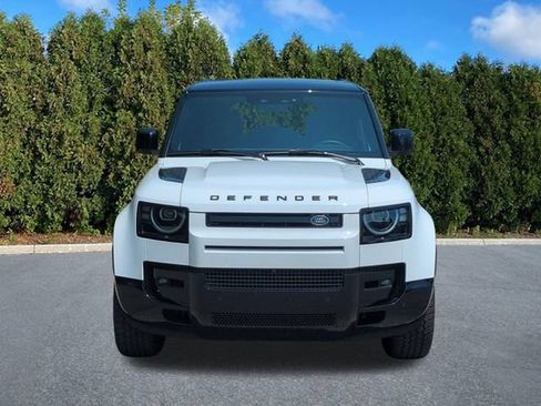 Used 2026 Land Rover Defender 110 X-Dynamic SE AWD/4WD image 2