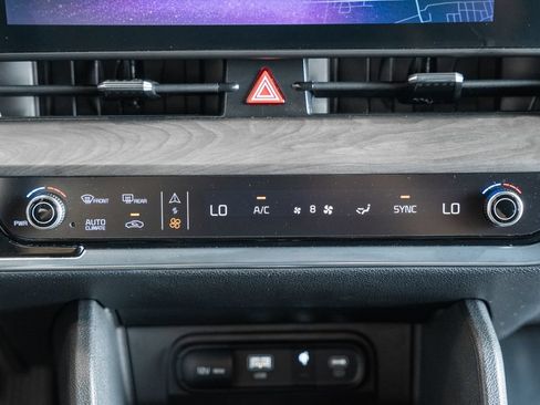 Used 2024 Kia Sportage X-Line AWD/4WD image 21