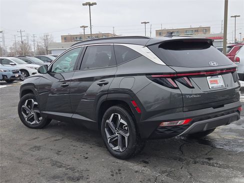 Used 2024 Hyundai Tucson Limited image 16