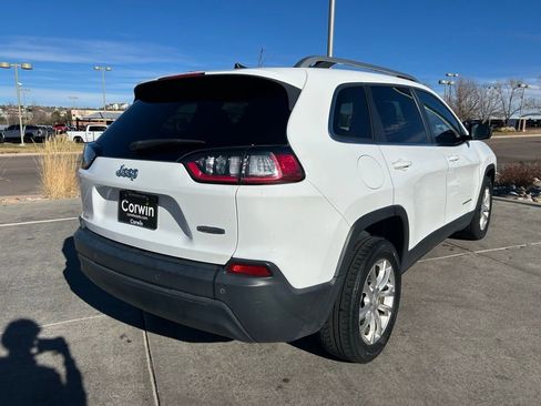 Used 2019 Jeep Cherokee Latitude w/ Popular Appearance Group image 9