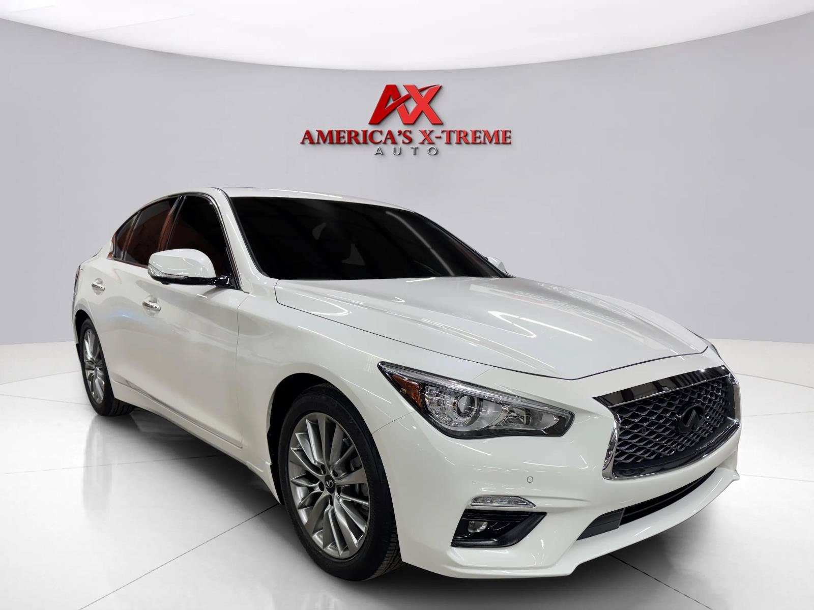 Used 2024 INFINITI Q50 Luxe w/ Cargo Package RWD image 10