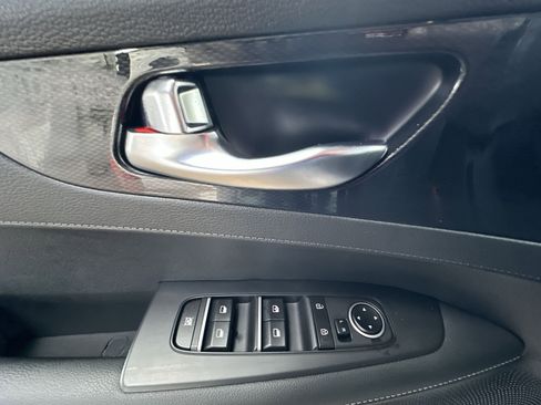 Used 2023 Kia Forte GT-Line image 15