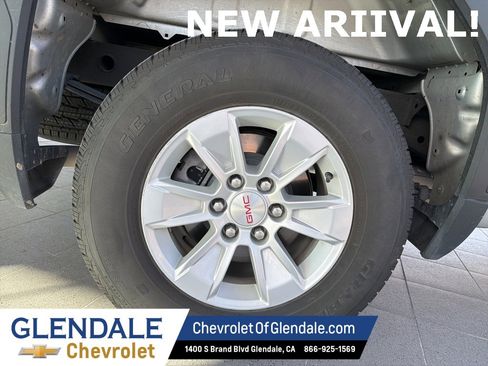 Used 2022 GMC Sierra 1500 SLE image 19