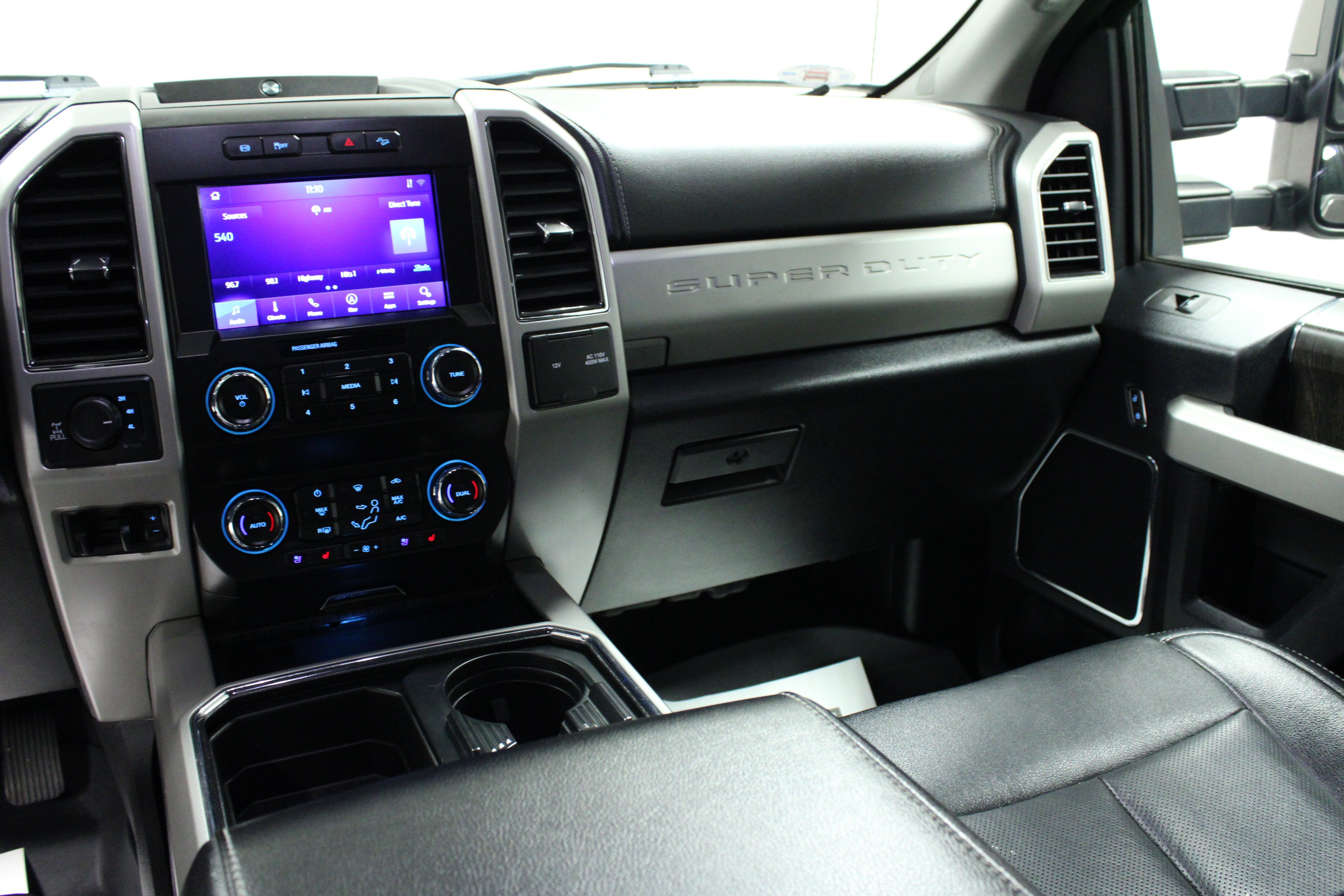 Used 2021 Ford F250 Lariat w/ Lariat Value Package AWD/4WD image 19