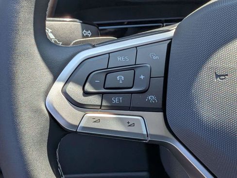 New 2026 Volkswagen Atlas SE FWD image 18