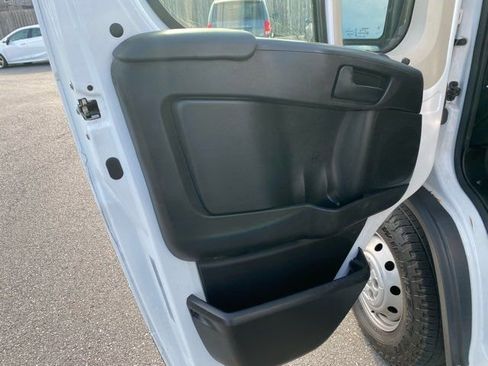 Used 2017 RAM ProMaster 3500 w/ Premium Appearance Group FWD image 10