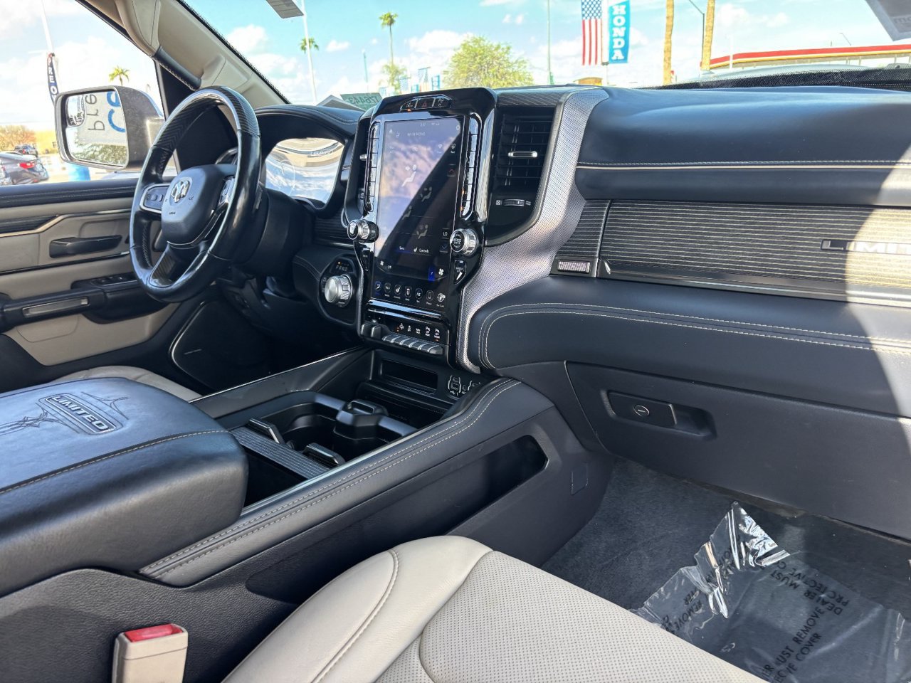 Used 2020 RAM 1500 Limited AWD/4WD image 10