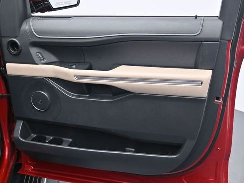 Certified 2022 Ford Expedition Max Limited image 34