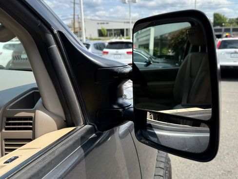 Used 2008 Nissan Titan SE AWD/4WD image 39