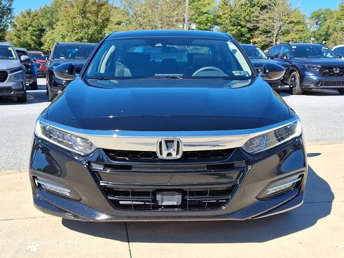 Used 2020 Honda Accord EX image 2