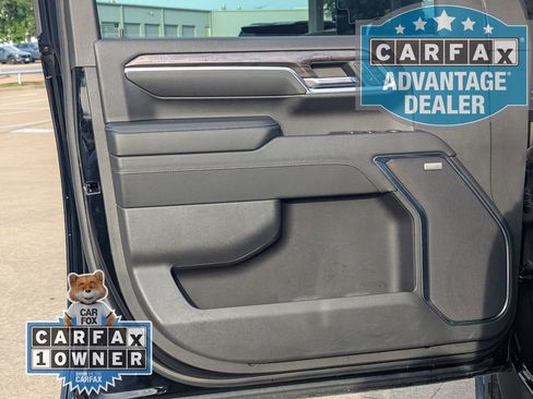 Used 2024 Chevrolet Silverado 2500 LTZ w/ LTZ Plus Package AWD/4WD image 18