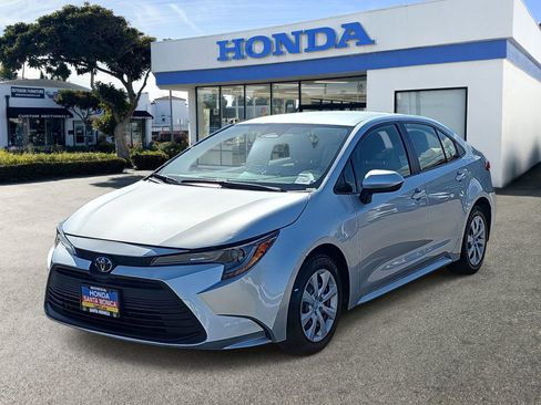 Used 2023 Toyota Corolla LE w/ Carpet Mat Package (TMS) FWD image 1
