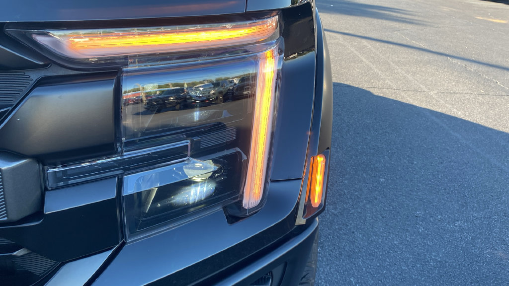 Certified 2025 Ford F150 Raptor AWD/4WD image 9