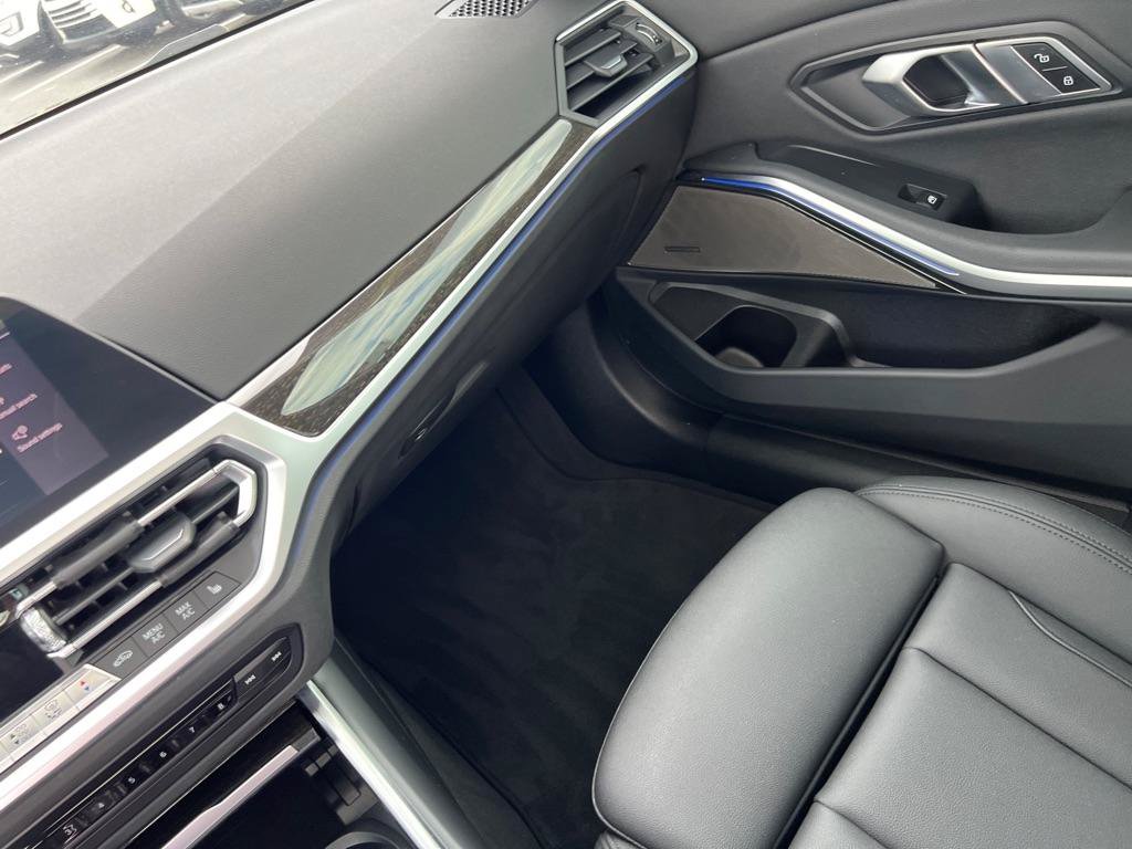 Used 2021 BMW 330i Sedan RWD image 23