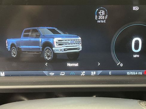 Used 2024 Ford F250 XLT w/ XLT Premium Package AWD/4WD image 19