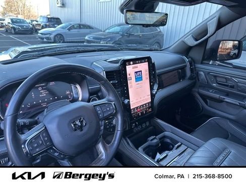 Used 2025 RAM 1500 Limited image 10