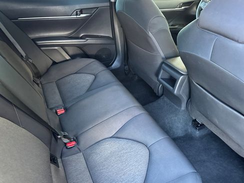 Used 2023 Toyota Camry LE image 18