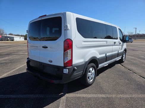 Certified 2018 Ford Transit 350 XLT image 3