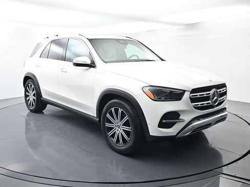 Used 2025 Mercedes-Benz GLE 350 4MATIC image 17