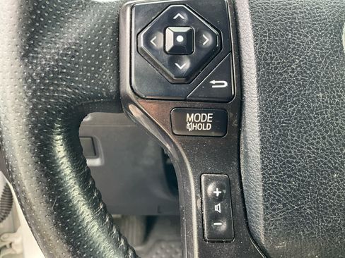 Used 2019 Toyota 4Runner TRD Off-Road Premium AWD/4WD image 20