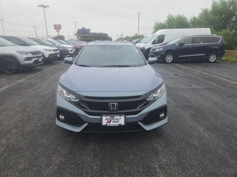 Used 2019 Honda Civic EX image 3