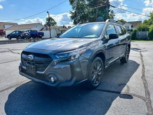 Used 2023 Subaru Outback Onyx Edition XT w/ Popular Package #2 AWD/4WD image 3