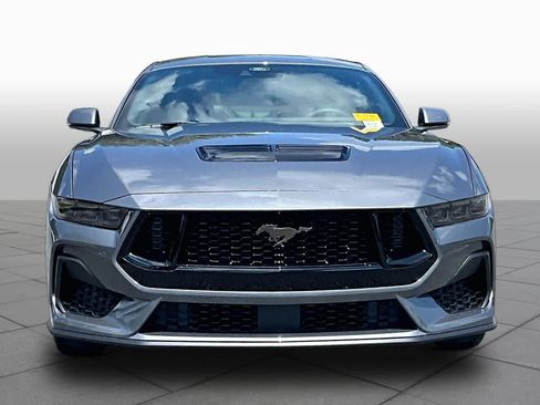 Used 2025 Ford Mustang GT Premium RWD image 4