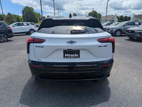 New 2026 Chevrolet Blazer EV RS AWD/4WD image 8