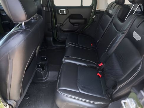 Used 2023 Jeep Wrangler Unlimited Sport AWD/4WD image 22