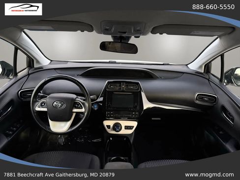 Used 2018 Toyota Prius Prime Plus w/ Carpet Mat Package FWD image 27