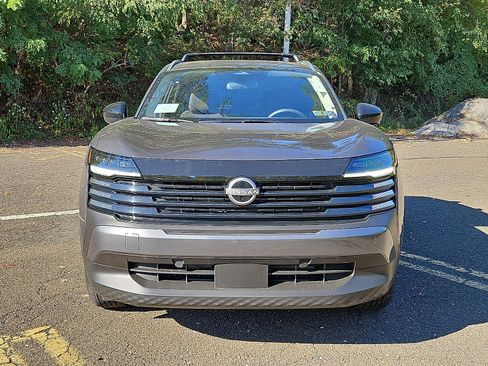 New 2026 Nissan Kicks SV w/ SV Premium Package image 2