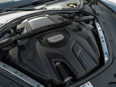 Used 2019 Porsche Panamera 4 AWD/4WD image 59