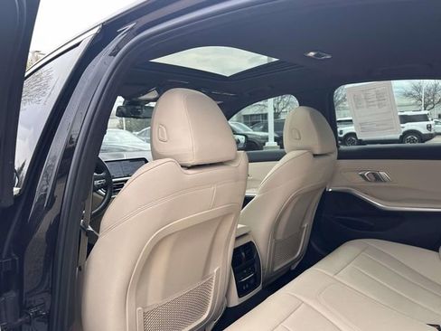 Used 2020 BMW 330i xDrive Sedan w/ Convenience Package image 22