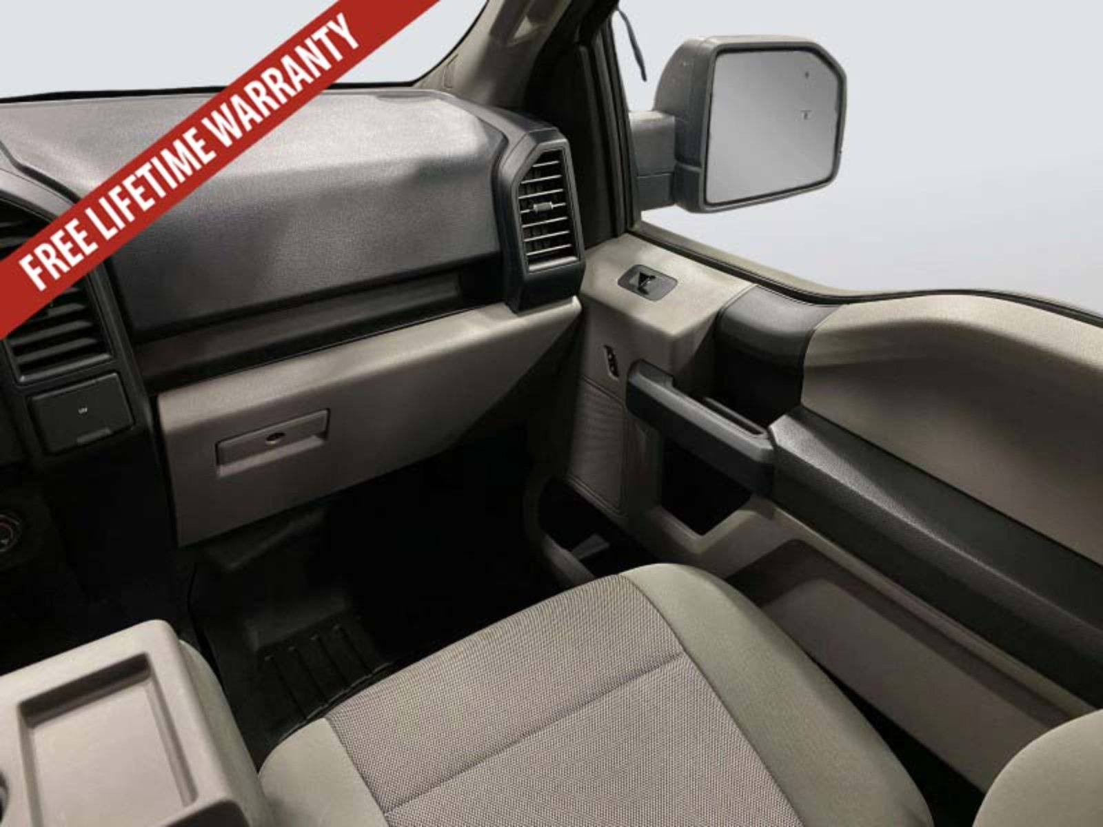 Used 2016 Ford F150 XL w/ Equipment Group 101A Mid RWD image 24