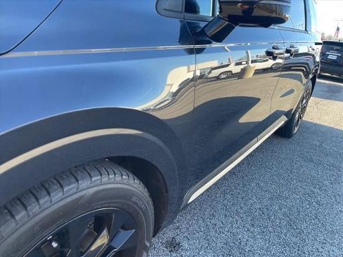 Used 2022 Kia Carnival SX Prestige image 5