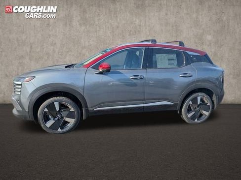 New 2026 Nissan Kicks SR w/ Cold Weather Package image 5