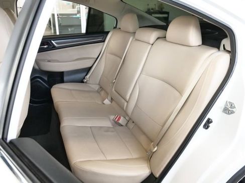 Used 2018 Subaru Legacy 3.6R Limited image 12