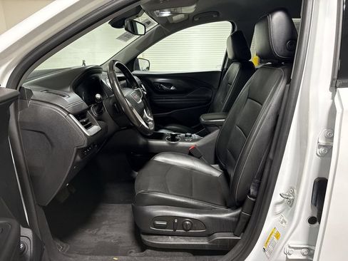 Used 2022 GMC Terrain SLT w/ Infotainment Package II FWD image 19