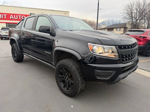 Used 2018 Chevrolet Colorado ZR2 w/ ZR2 Midnight Special Edition image 3
